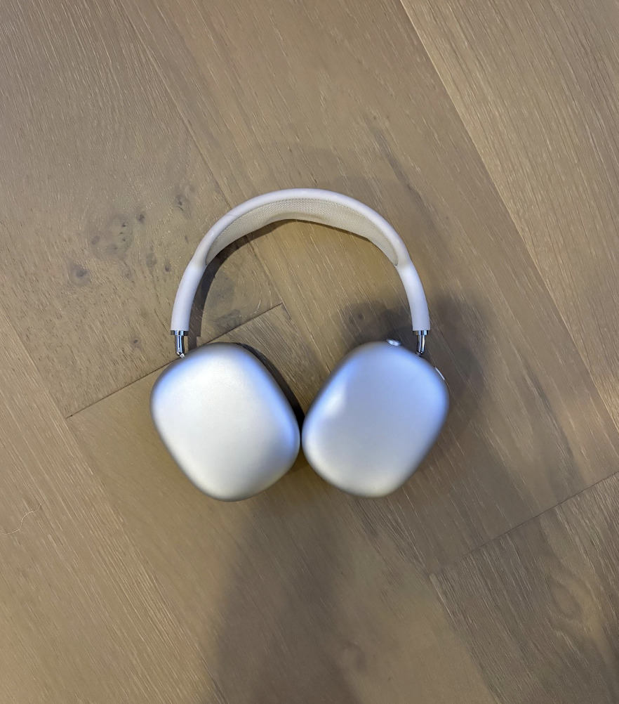 Airpod Maxes Image.png
