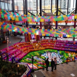 Figure 2. Day of the Dead altar commemorating Québec artist Jean Paul Riopelle at Maison du Citoyen<br />
Photo taken by Noémie Burrs