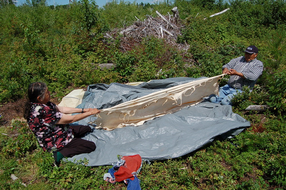 6 transformation de la peau d'orignal (79).jpg 6 transformation de la peau d'orignal (79).jpg