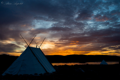 Shaputuan et coucher de soleil, Mushuau-nipi 2.jpg