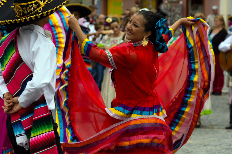 UO-IM-King-Guadalajara-Traditional-Dance.jpg