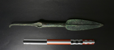Bronze spearhead