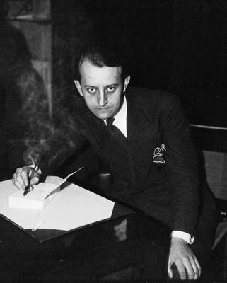 André_Malraux_1933.jpg