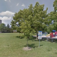 GoogleStreetview-Greenlawn Park.png