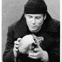 Neil Munro as Hamlet